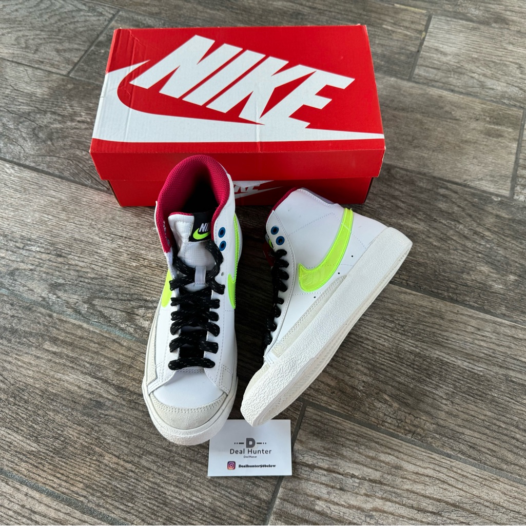 Brand New Nike Blazer Mid 77 White Mystic Hibiscus Gs Shoes